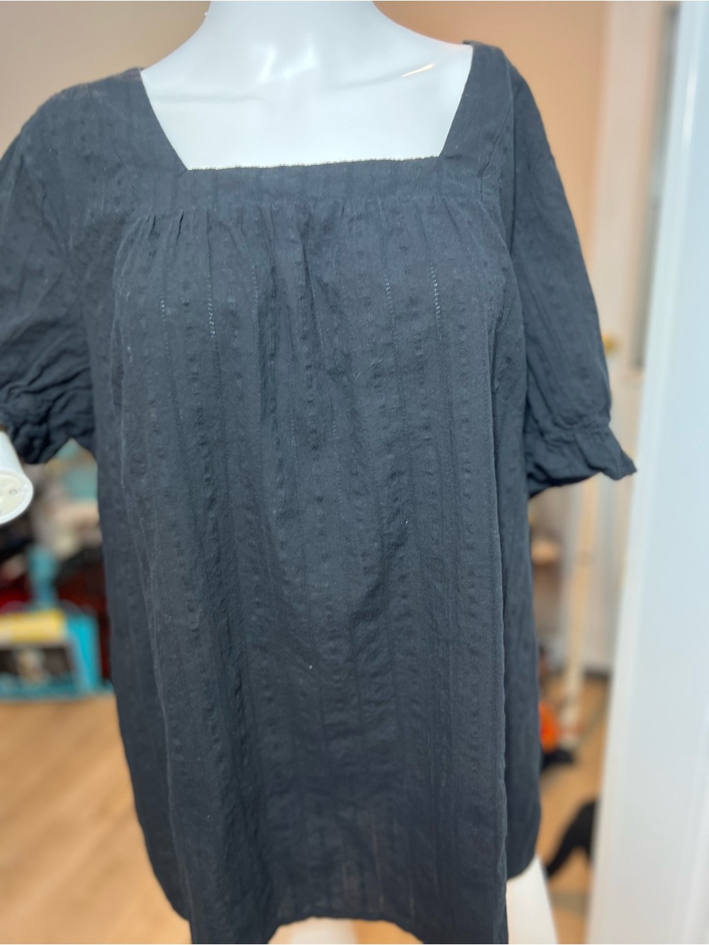 BloomChic Women’s Black Square-Neck Peasant Top